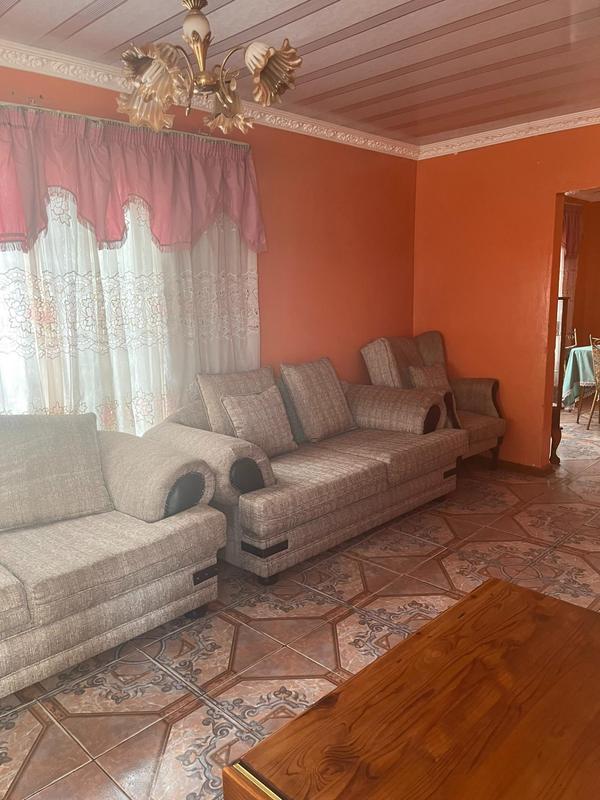 4 Bedroom Property for Sale in Montshioa North West